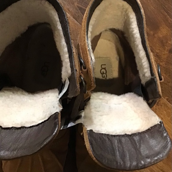 Ugg Azaria Boots - Picture 7 of 8